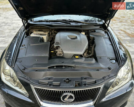 Серый Лексус ИС, объемом двигателя 2.23 л и пробегом 228 тыс. км за 8599 $, фото 32 на Automoto.ua
