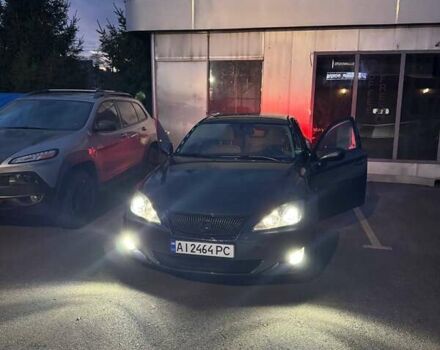 Серый Лексус ИС, объемом двигателя 2.23 л и пробегом 347 тыс. км за 7200 $, фото 3 на Automoto.ua