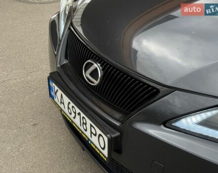 Сірий Лексус ІС, об'ємом двигуна 3 л та пробігом 259 тис. км за 8499 $, фото 16 на Automoto.ua