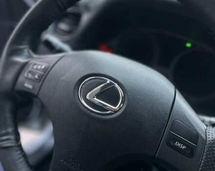 Серый Лексус ИС, объемом двигателя 2.23 л и пробегом 300 тыс. км за 3850 $, фото 16 на Automoto.ua