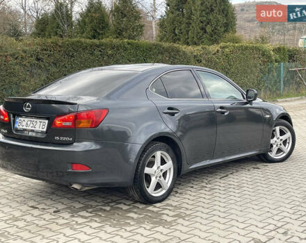 Сірий Лексус ІС, об'ємом двигуна 2.23 л та пробігом 308 тис. км за 6900 $, фото 22 на Automoto.ua