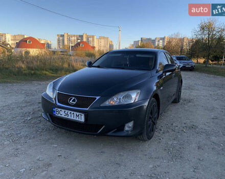 Сірий Лексус ІС, об'ємом двигуна 2.23 л та пробігом 320 тис. км за 7500 $, фото 10 на Automoto.ua