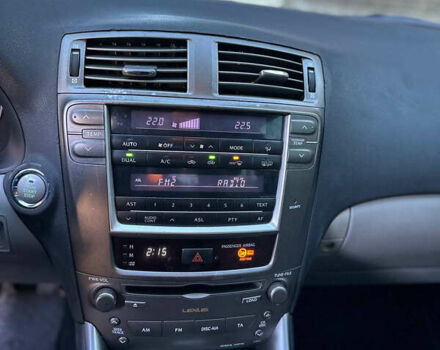 Серый Лексус ИС, объемом двигателя 2.23 л и пробегом 340 тыс. км за 6350 $, фото 14 на Automoto.ua