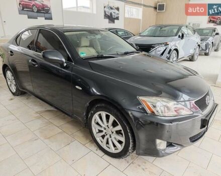 Серый Лексус ИС, объемом двигателя 2.2 л и пробегом 290 тыс. км за 9000 $, фото 5 на Automoto.ua