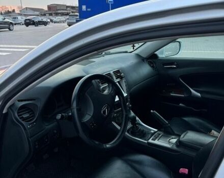 Сірий Лексус ІС, об'ємом двигуна 2.23 л та пробігом 345 тис. км за 7500 $, фото 19 на Automoto.ua