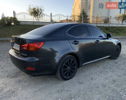 Сірий Лексус ІС, об'ємом двигуна 2.23 л та пробігом 320 тис. км за 7500 $, фото 3 на Automoto.ua