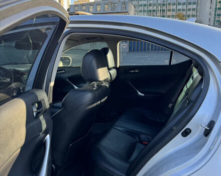 Лексус ИС 2007 в Киеве на Automoto.ua Серый Лексус ИС, объемом двигателя 2.5 л и пробегом 285 тыс. км за 9500 $, фото 17 на Automoto.ua