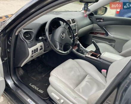 Серый Лексус ИС, объемом двигателя 2.23 л и пробегом 307 тыс. км за 7000 $, фото 61 на Automoto.ua