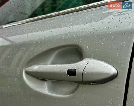 Сірий Лексус ІС, об'ємом двигуна 2.5 л та пробігом 283 тис. км за 8300 $, фото 14 на Automoto.ua