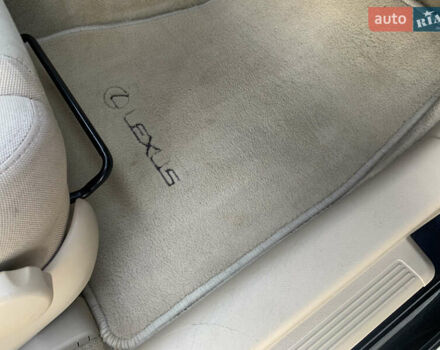Сірий Лексус ІС, об'ємом двигуна 2.23 л та пробігом 320 тис. км за 7500 $, фото 62 на Automoto.ua