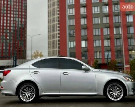 Сірий Лексус ІС, об'ємом двигуна 2.5 л та пробігом 283 тис. км за 8300 $, фото 7 на Automoto.ua