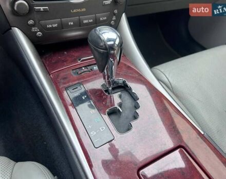 Сірий Лексус ІС, об'ємом двигуна 2.5 л та пробігом 203 тис. км за 11490 $, фото 22 на Automoto.ua