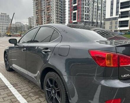 Сірий Лексус ІС, об'ємом двигуна 2.5 л та пробігом 150 тис. км за 11100 $, фото 7 на Automoto.ua