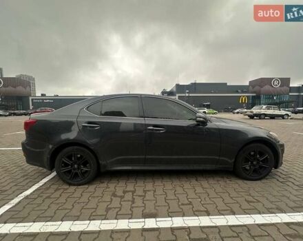 Сірий Лексус ІС, об'ємом двигуна 2.5 л та пробігом 150 тис. км за 11100 $, фото 6 на Automoto.ua