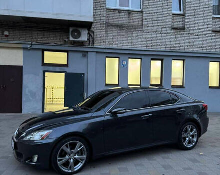 Серый Лексус ИС, объемом двигателя 2.5 л и пробегом 310 тыс. км за 11800 $, фото 1 на Automoto.ua