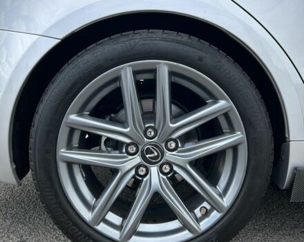 Сірий Лексус ІС, об'ємом двигуна 2.5 л та пробігом 197 тис. км за 13999 $, фото 19 на Automoto.ua