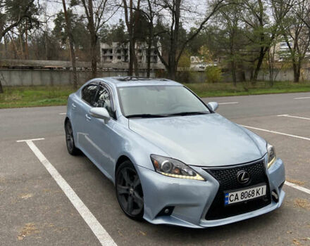 Серый Лексус ИС, объемом двигателя 2.5 л и пробегом 134 тыс. км за 12500 $, фото 2 на Automoto.ua