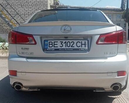 Сірий Лексус ІС, об'ємом двигуна 2.5 л та пробігом 131 тис. км за 19500 $, фото 3 на Automoto.ua