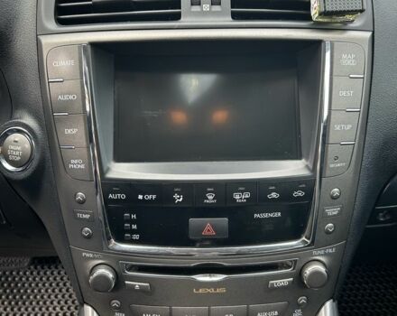 Сірий Лексус ІС, об'ємом двигуна 2.5 л та пробігом 197 тис. км за 13999 $, фото 17 на Automoto.ua