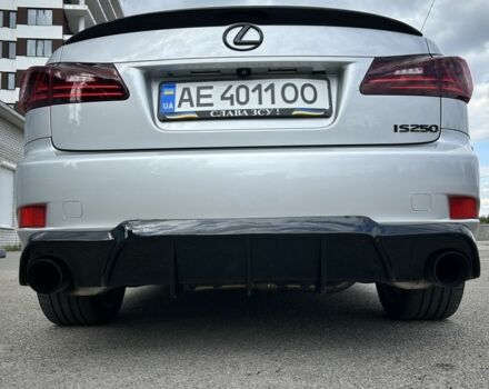 Сірий Лексус ІС, об'ємом двигуна 2.5 л та пробігом 197 тис. км за 13999 $, фото 12 на Automoto.ua