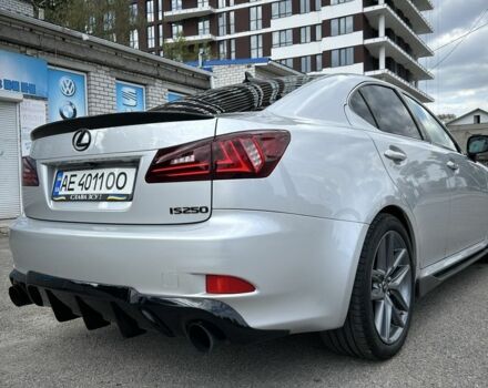 Сірий Лексус ІС, об'ємом двигуна 2.5 л та пробігом 197 тис. км за 13999 $, фото 13 на Automoto.ua