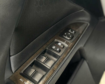 Серый Лексус ИС, объемом двигателя 2.5 л и пробегом 198 тыс. км за 11500 $, фото 21 на Automoto.ua