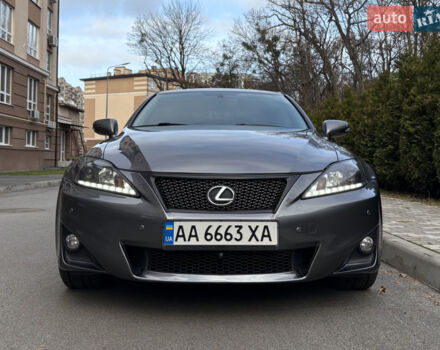 Серый Лексус ИС, объемом двигателя 2.5 л и пробегом 177 тыс. км за 11600 $, фото 1 на Automoto.ua