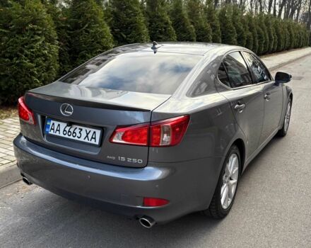 Серый Лексус ИС, объемом двигателя 2.5 л и пробегом 177 тыс. км за 13000 $, фото 6 на Automoto.ua
