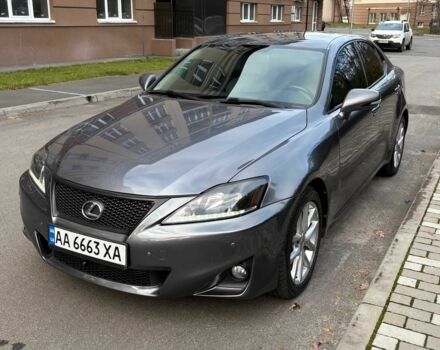 Серый Лексус ИС, объемом двигателя 2.5 л и пробегом 177 тыс. км за 13000 $, фото 2 на Automoto.ua