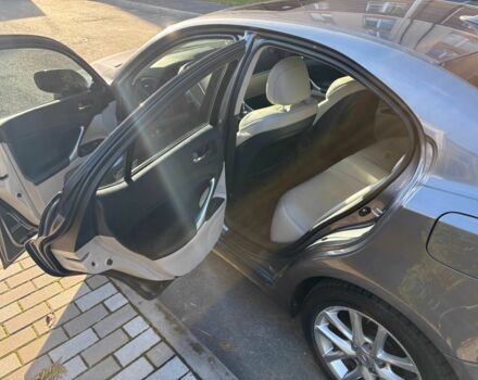 Серый Лексус ИС, объемом двигателя 2.5 л и пробегом 177 тыс. км за 13000 $, фото 17 на Automoto.ua