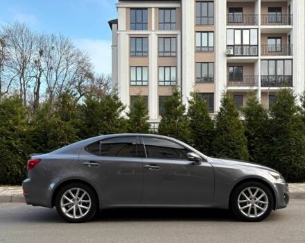 Серый Лексус ИС, объемом двигателя 2.5 л и пробегом 177 тыс. км за 13000 $, фото 7 на Automoto.ua