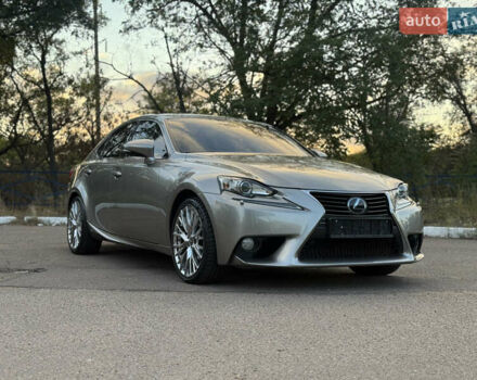 Лексус ИС 2013 в Одессе на Automoto.ua Серый Лексус ИС, объемом двигателя 2.49 л и пробегом 197 тыс. км за 17500 $, фото 4 на Automoto.ua