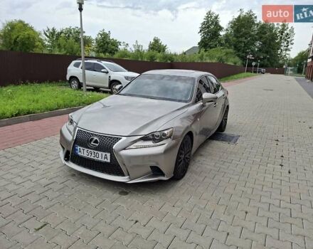 Серый Лексус ИС, объемом двигателя 2.5 л и пробегом 153 тыс. км за 17499 $, фото 3 на Automoto.ua