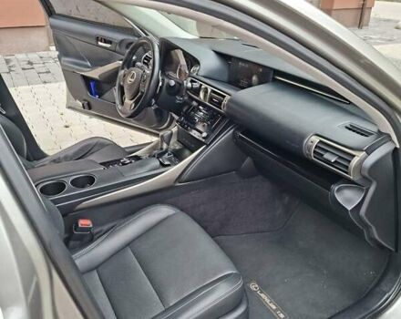 Серый Лексус ИС, объемом двигателя 2.5 л и пробегом 153 тыс. км за 17499 $, фото 9 на Automoto.ua