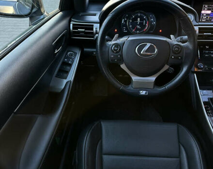 Сірий Лексус ІС, об'ємом двигуна 2.5 л та пробігом 190 тис. км за 15000 $, фото 41 на Automoto.ua