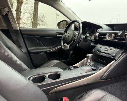 Сірий Лексус ІС, об'ємом двигуна 2.5 л та пробігом 218 тис. км за 14200 $, фото 15 на Automoto.ua