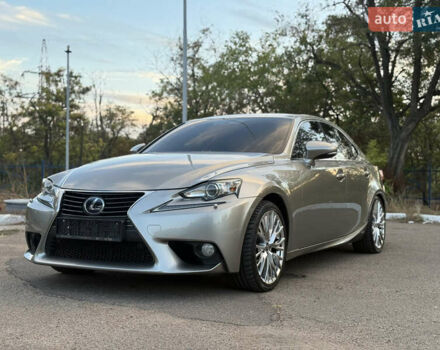 Лексус ИС 2013 в Одессе на Automoto.ua Серый Лексус ИС, объемом двигателя 2.49 л и пробегом 197 тыс. км за 17500 $, фото 3 на Automoto.ua