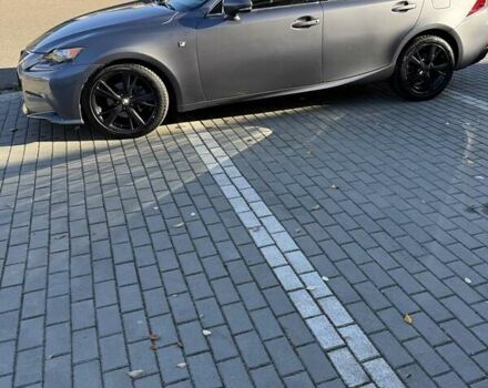 Сірий Лексус ІС, об'ємом двигуна 2.5 л та пробігом 131 тис. км за 16800 $, фото 1 на Automoto.ua