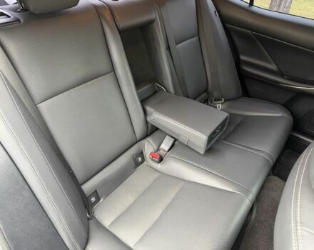 Сірий Лексус ІС, об'ємом двигуна 2.5 л та пробігом 218 тис. км за 14200 $, фото 19 на Automoto.ua