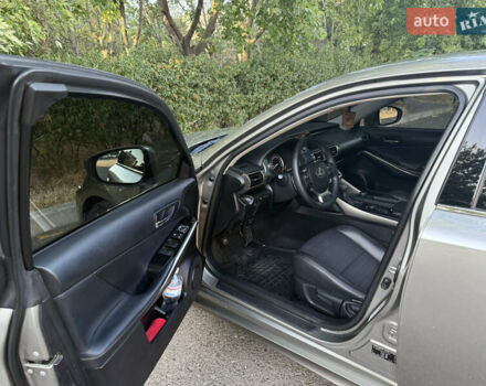 Лексус ИС 2013 в Одессе на Automoto.ua Серый Лексус ИС, объемом двигателя 2.49 л и пробегом 197 тыс. км за 17500 $, фото 28 на Automoto.ua
