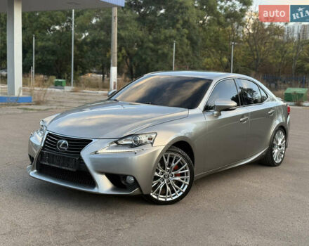 Лексус ИС 2013 в Одессе на Automoto.ua Серый Лексус ИС, объемом двигателя 2.49 л и пробегом 197 тыс. км за 17500 $, фото 5 на Automoto.ua