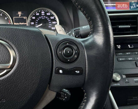 Сірий Лексус ІС, об'ємом двигуна 2.5 л та пробігом 177 тис. км за 15990 $, фото 20 на Automoto.ua