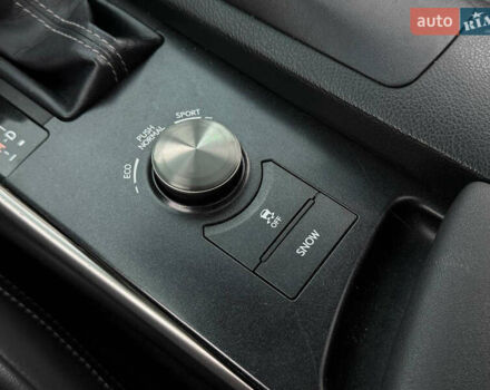 Сірий Лексус ІС, об'ємом двигуна 2.5 л та пробігом 177 тис. км за 15990 $, фото 29 на Automoto.ua