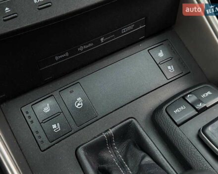 Сірий Лексус ІС, об'ємом двигуна 2.5 л та пробігом 177 тис. км за 15990 $, фото 28 на Automoto.ua