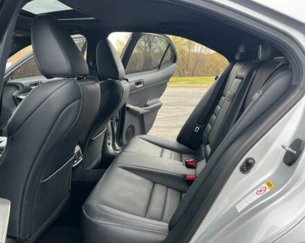 Серый Лексус ИС, объемом двигателя 3.5 л и пробегом 85 тыс. км за 4500 $, фото 12 на Automoto.ua