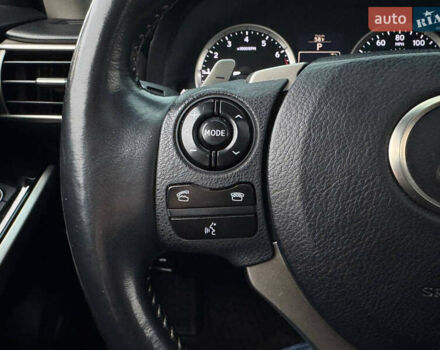 Сірий Лексус ІС, об'ємом двигуна 2.5 л та пробігом 177 тис. км за 15990 $, фото 19 на Automoto.ua