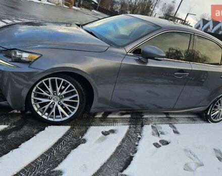 Сірий Лексус ІС, об'ємом двигуна 2.5 л та пробігом 177 тис. км за 15900 $, фото 1 на Automoto.ua