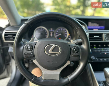 Сірий Лексус ІС, об'ємом двигуна 2.5 л та пробігом 160 тис. км за 15300 $, фото 25 на Automoto.ua