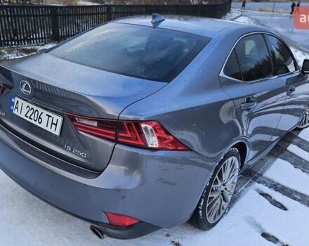 Сірий Лексус ІС, об'ємом двигуна 2.5 л та пробігом 177 тис. км за 15900 $, фото 5 на Automoto.ua