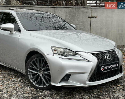 Сірий Лексус ІС, об'ємом двигуна 2.5 л та пробігом 177 тис. км за 15990 $, фото 1 на Automoto.ua